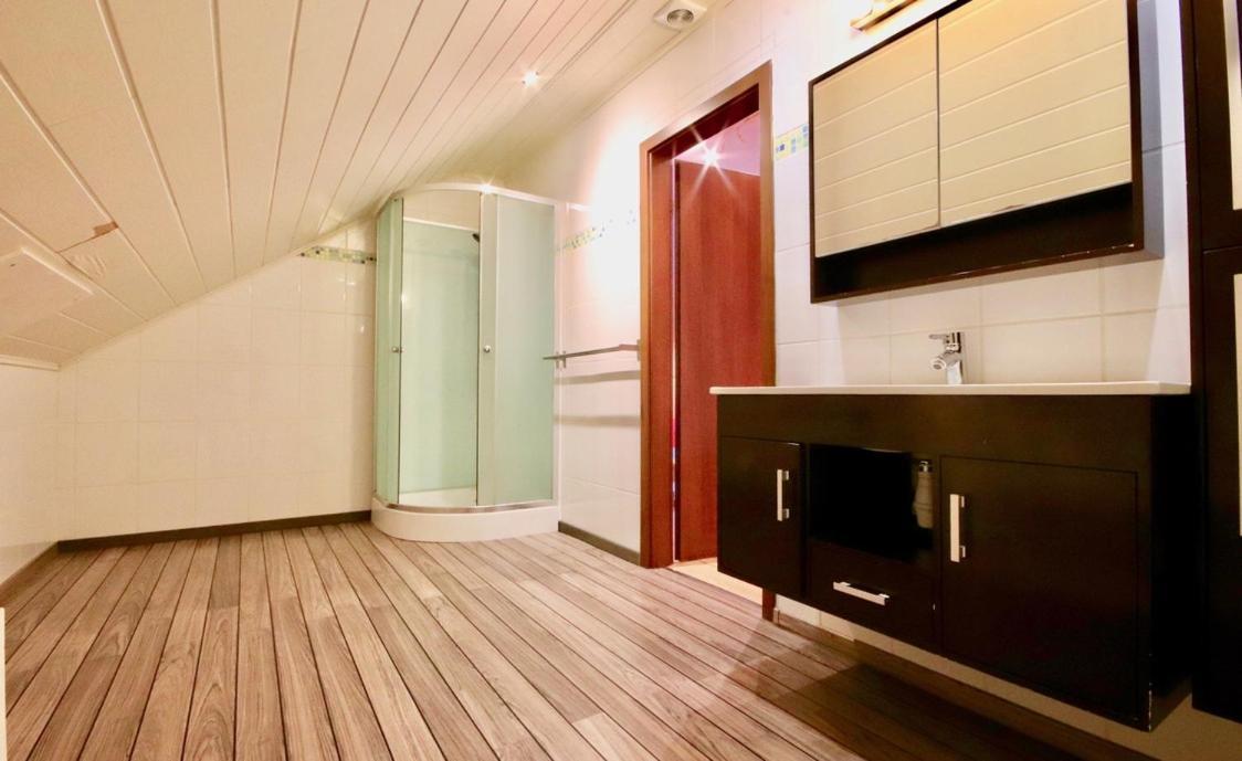 La Villa Roannaise ストゥモン エクステリア 写真